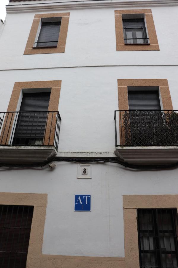 Apartamentos Las Buganvillas Caces Kültér fotó